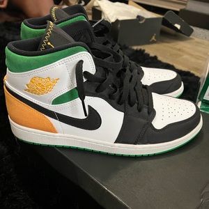Jordan 1’s MID SE